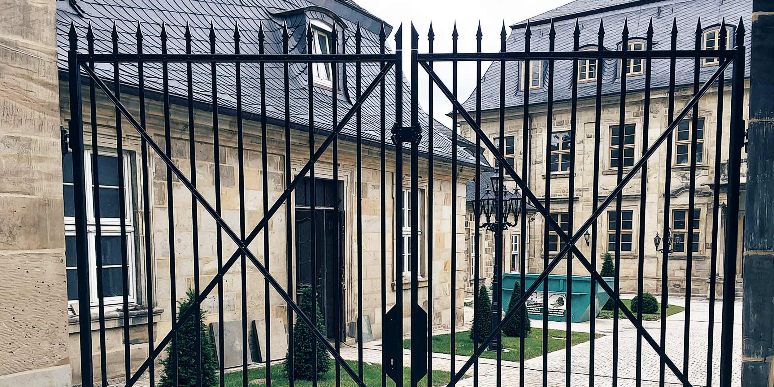 Schmiedeeisernes Tor