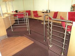 Modernes Edelstahlgeländer